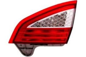 Feu arrière droit pour FORD MONDEO III phase 1 2007-2010, Mod. Hella, 5 portes, intérieure, Neuf