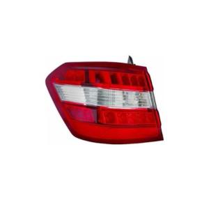 Feu arrière gauche extérieur à LED pour MERCEDES CLASSE E 2009-2012, Mod. Classic S.W., Neuf